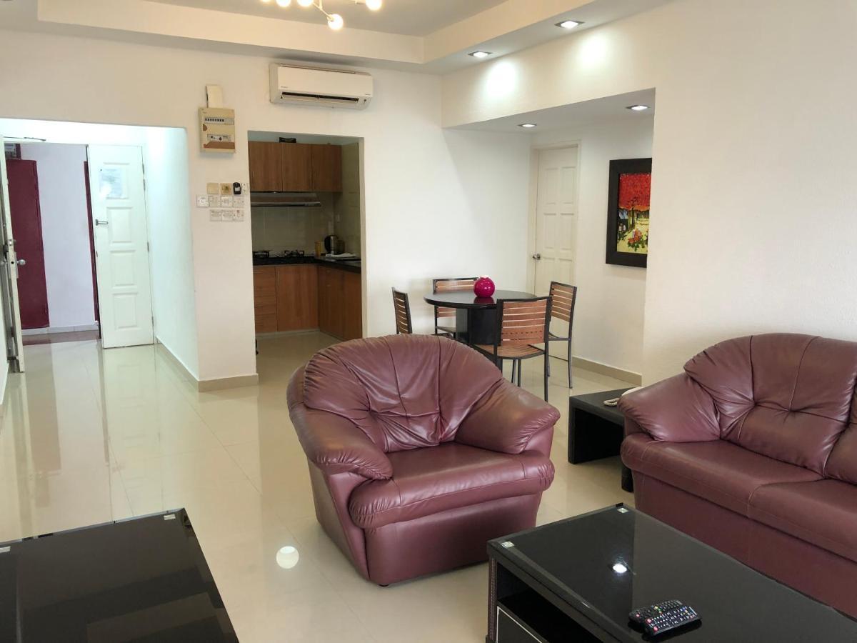 Beach Resort Home Stay Sri Sayang 05 Apartment Batu Ferringhi 2Bedroom ภายนอก รูปภาพ